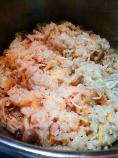 キノコとツナの炊き込みご飯-レシピのメイン写真
