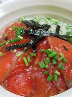 サーモンのづけとさっぱりとろろの丼-レシピのメイン写真