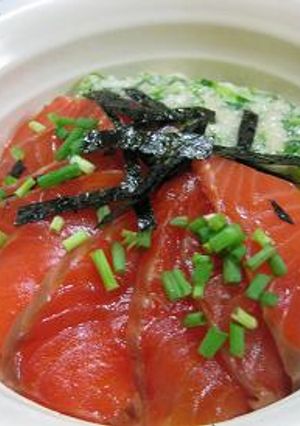 サーモンのづけとさっぱりとろろの丼-レシピのメイン写真