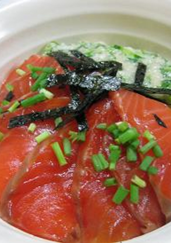 サーモンのづけとさっぱりとろろの丼-レシピのメイン写真