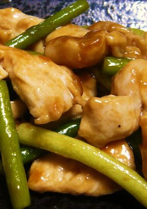 鶏肉とニンニクの芽の炒め物-レシピのメイン写真