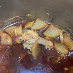 รูปของ 手羽元の大根煮