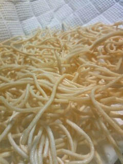 おやつ☆パリパリ揚げ麺!つまみにも-レシピのメイン写真
