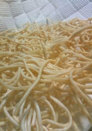 おやつ☆パリパリ揚げ麺！つまみにも-レシピのメイン写真