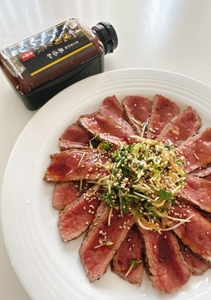 味研焼肉の生だれで作る 牛たたきの香味ポン酢がけ-レシピのメイン写真