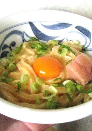 水の代わりにチェダーチーズで作るうどん麺-レシピのメイン写真