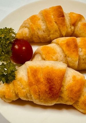 発酵も折込みも無　やわらかクロワッサン風-レシピのメイン写真