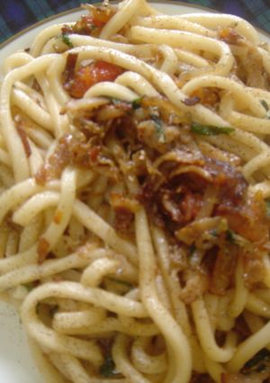 カリカリベーコンとじゃこの焼きうどん-レシピのメイン写真