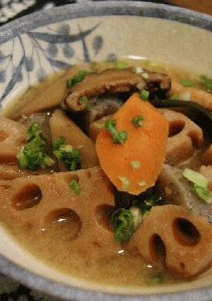 具がいっぱいの食べるお味噌汁-レシピのメイン写真