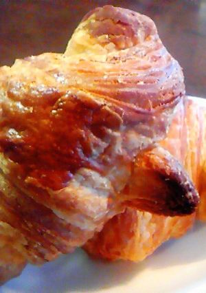 冷凍したパンの美味しい食べ方クロワッサン-レシピのメイン写真