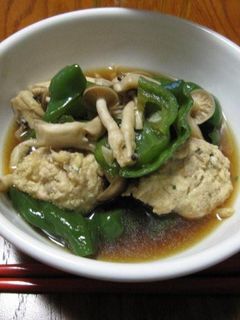 ヘルシー鶏団子とピーマンの煮物-レシピのメイン写真