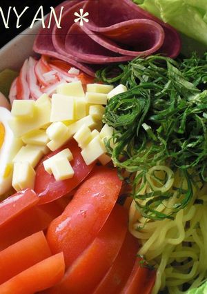 マーボー豆腐の素で☆ラーメンサラダ-レシピのメイン写真