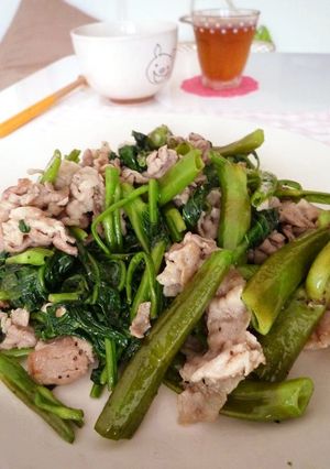 お手軽にバリな味♪空芯菜炒め-レシピのメイン写真