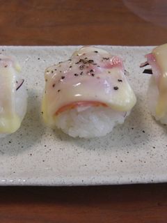 ピザ風✿おにぎり-レシピのメイン写真