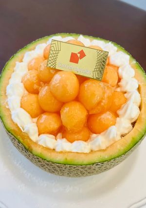 まるごとメロンケーキ-レシピのメイン写真