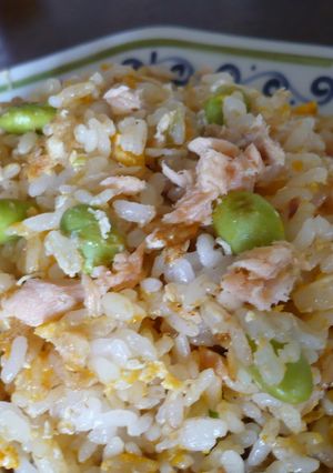 鮭と枝豆の和風チャーハン-レシピのメイン写真