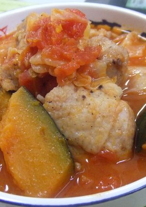 トマトとチキンの洋風煮込みﾍ(ﾟ∀ﾟ*)-レシピのメイン写真