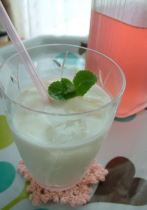 【梅ジュースのとろりんミルクサワ～♫】-レシピのメイン写真