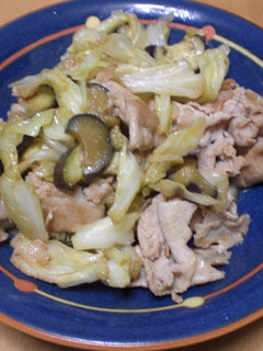 豚肉と茄子とキャベツのコンソメ炒め-レシピのメイン写真