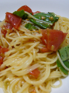 トマトとバジルの冷たいパスタ-レシピのメイン写真