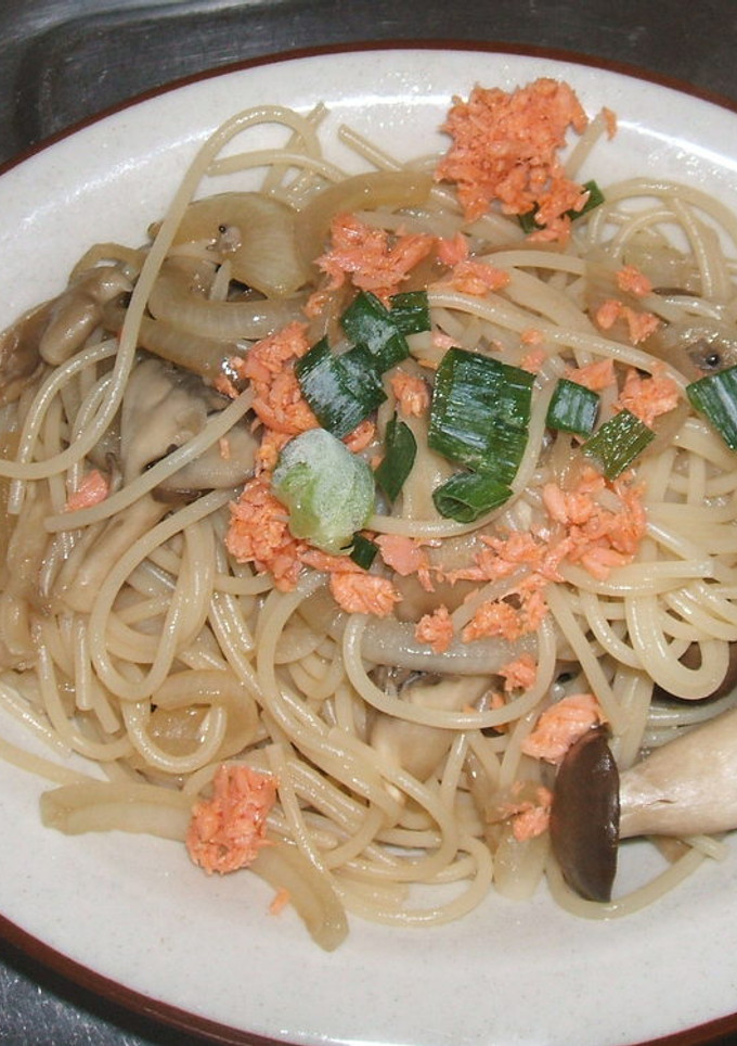 簡単きのこと鮭の和風パスタ-レシピのメイン写真