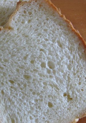 HBで生クリームたっぷり♪ふんわり食パン-レシピのメイン写真