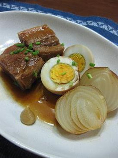 丸ごとたまねぎと豚バラの角煮-レシピのメイン写真