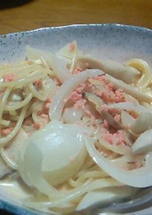 あっさり鮭のフレークDEクリームパスタ♬-レシピのメイン写真