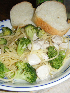ブロッコリーと鶏ささみパスタ-レシピのメイン写真