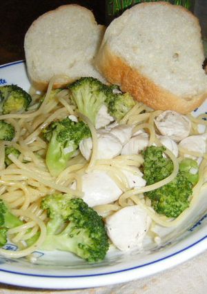 ブロッコリーと鶏ささみパスタ-レシピのメイン写真
