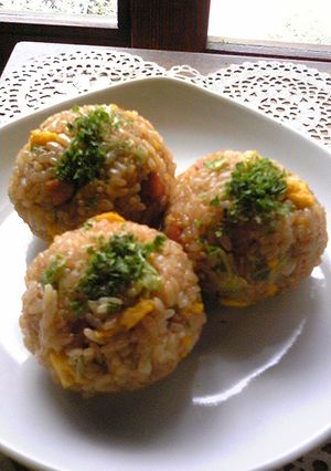 まんまるコロコロ焼きそば？風味のおにぎり-レシピのメイン写真