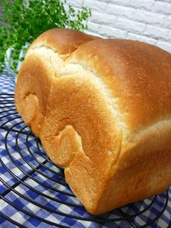 ミミがカリッうちの定番食パン!!-レシピのメイン写真