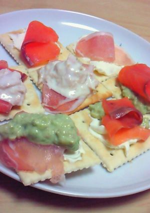 クラッカーでオシャレな食事☆-レシピのメイン写真