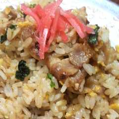 รูปของ 大葉にんにく醤油で過去最高のチャーハン！