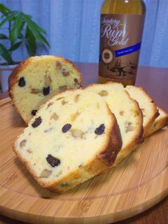 ふっくらたまごのラムケーキ(レーズン入)-レシピのメイン写真