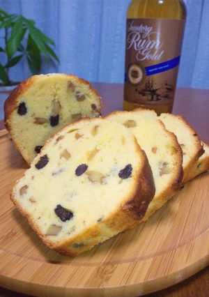 ふっくらたまごのラムケーキ（レーズン入）-レシピのメイン写真