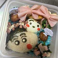 キャラ弁 しんちゃん、シロ🐶-レシピのメイン写真