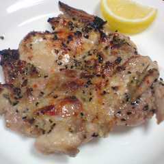 รูปของ 鶏もも肉の蜂蜜ハーブ焼