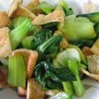 チンゲン菜と油揚げの炒め物