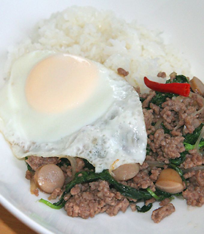 簡単タイ料理　豚挽き肉とバジル炒め-レシピのメイン写真