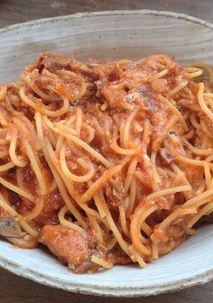 ホットクックで鯖味噌煮缶とトマトのパスタ-レシピのメイン写真