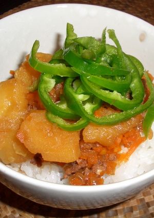 角煮汁使い回し〜肉じゃがそぼろ丼〜-レシピのメイン写真