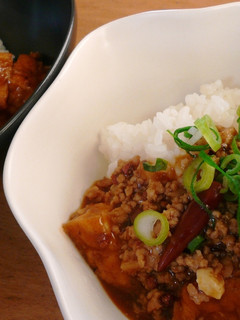 厚揚げで激辛麻婆丼-レシピのメイン写真