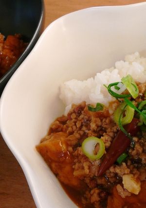 厚揚げで激辛麻婆丼-レシピのメイン写真
