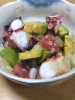 すぐできる! アボカドとタコのわさび醤油-レシピのメイン写真