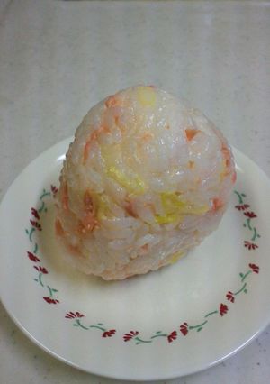 ネギ鮭マヨおにぎり-レシピのメイン写真