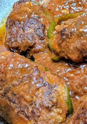 ヘタと種も丸ごと食べるピーマンの肉詰め-レシピのメイン写真