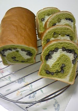抹茶と小豆のうずまきパン-レシピのメイン写真