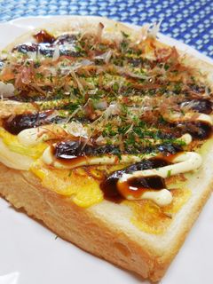 お好み焼き風くり抜きトースト♬-レシピのメイン写真