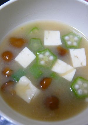 オクラ☆なめこの味噌汁-レシピのメイン写真